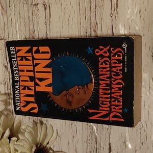 Vintage Nightmares & Dreamscapes by Stephen King adult fiction horror book